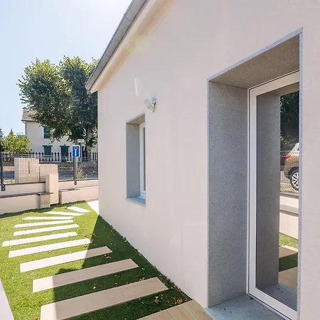 Ambre, Avec Jardin Privatif